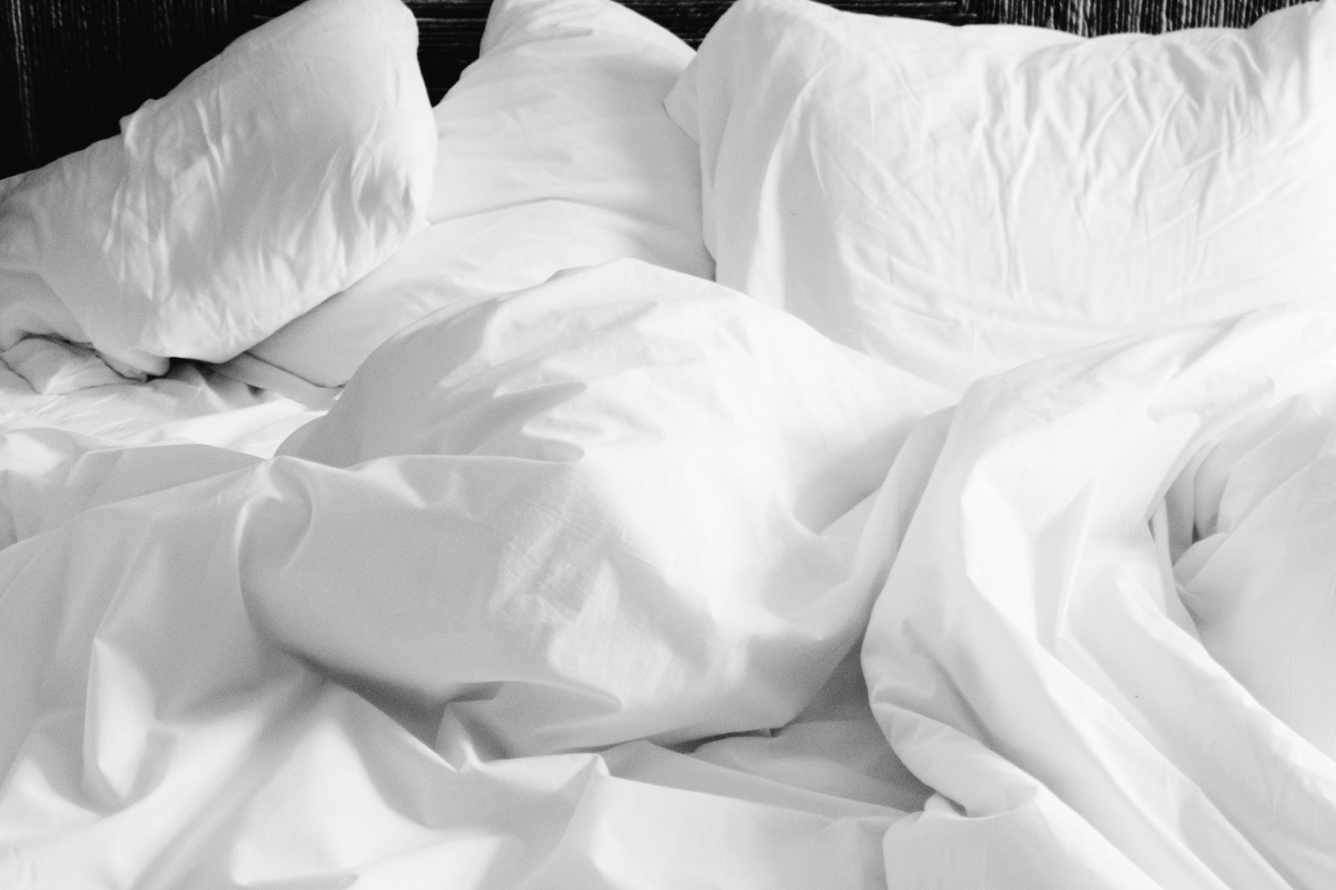 Experimental handcrafted fragrance OneNightScent - Cozy Moon launch collection by Marianne Weiss